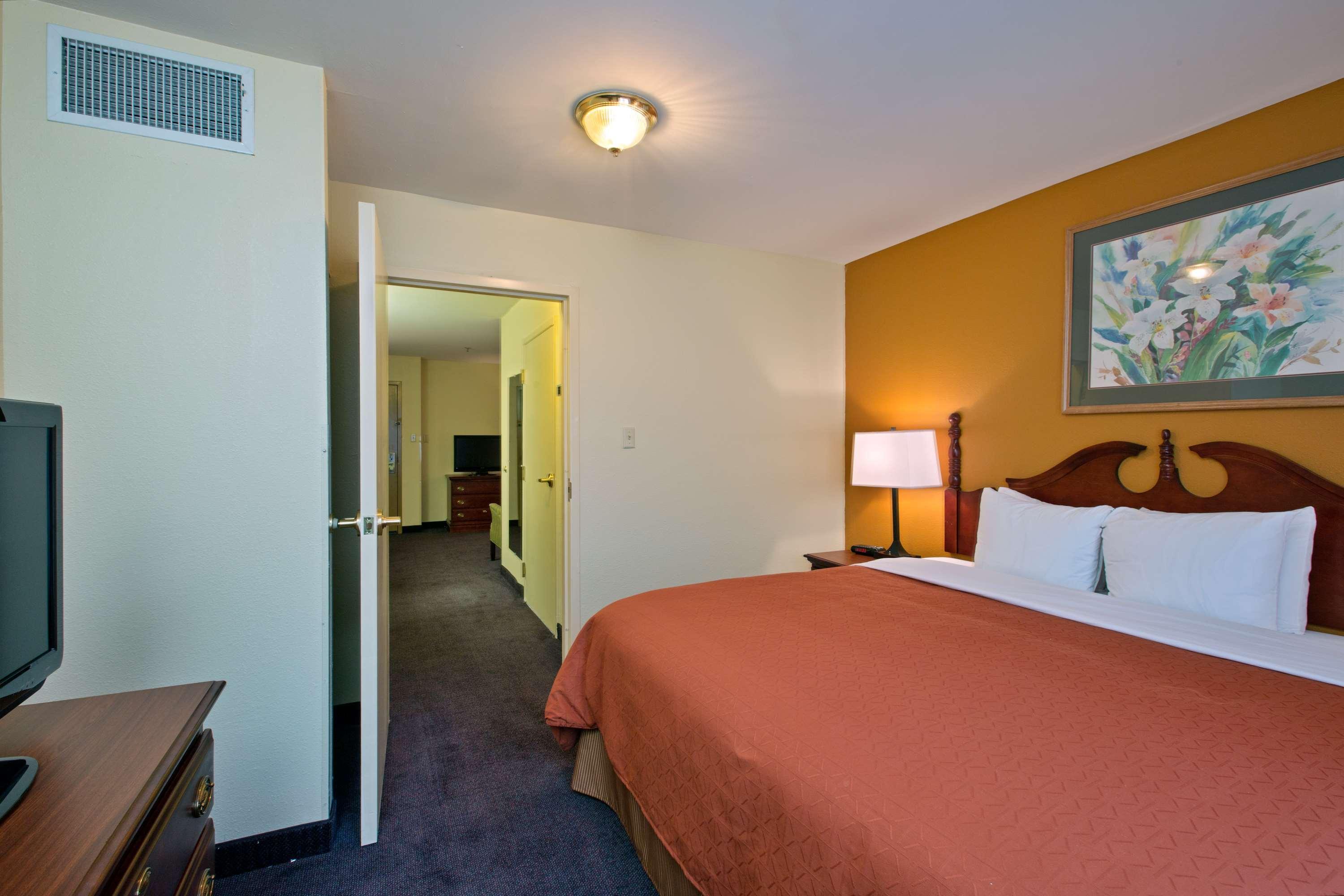 Country Inn & Suites By Radisson, Richmond I-95 South, Va Bellwood Ngoại thất bức ảnh